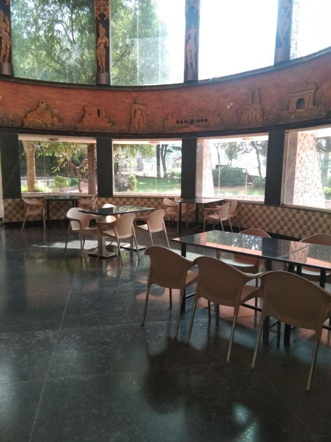 Kstdc Hotel Mayura Pavithra Yediyur Kunigal Εξωτερικό φωτογραφία