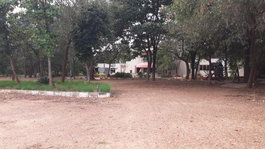 Kstdc Hotel Mayura Pavithra Yediyur Kunigal Εξωτερικό φωτογραφία