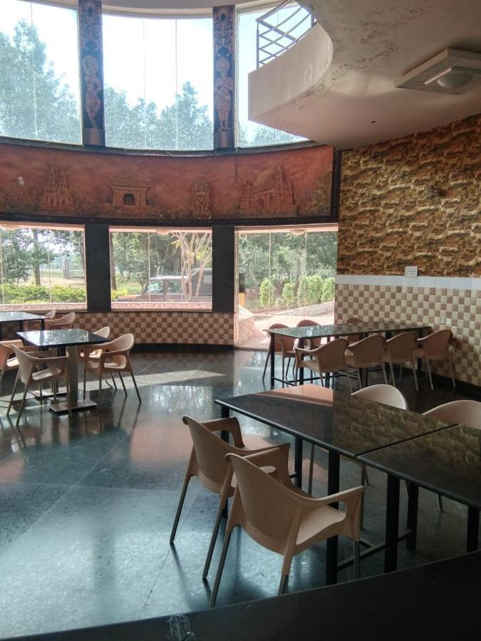 Kstdc Hotel Mayura Pavithra Yediyur Kunigal Εξωτερικό φωτογραφία